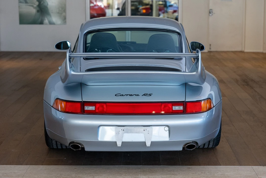 1995 Porsche 911 - Image 13 of 31