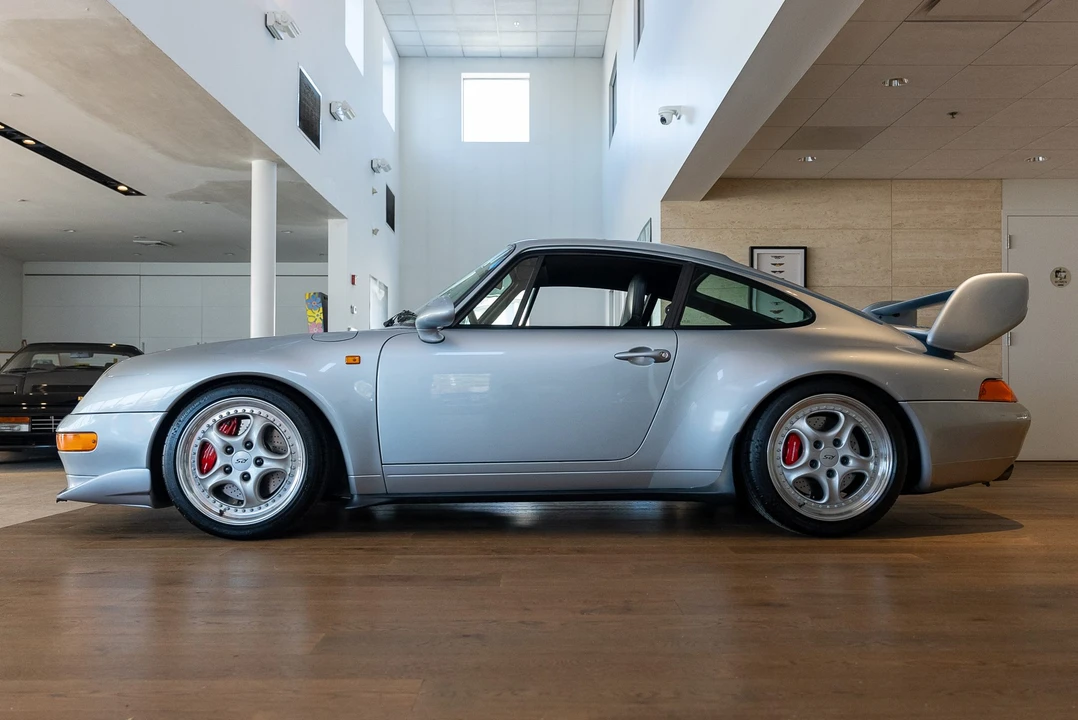 1995 Porsche 911 - Image 17 of 31