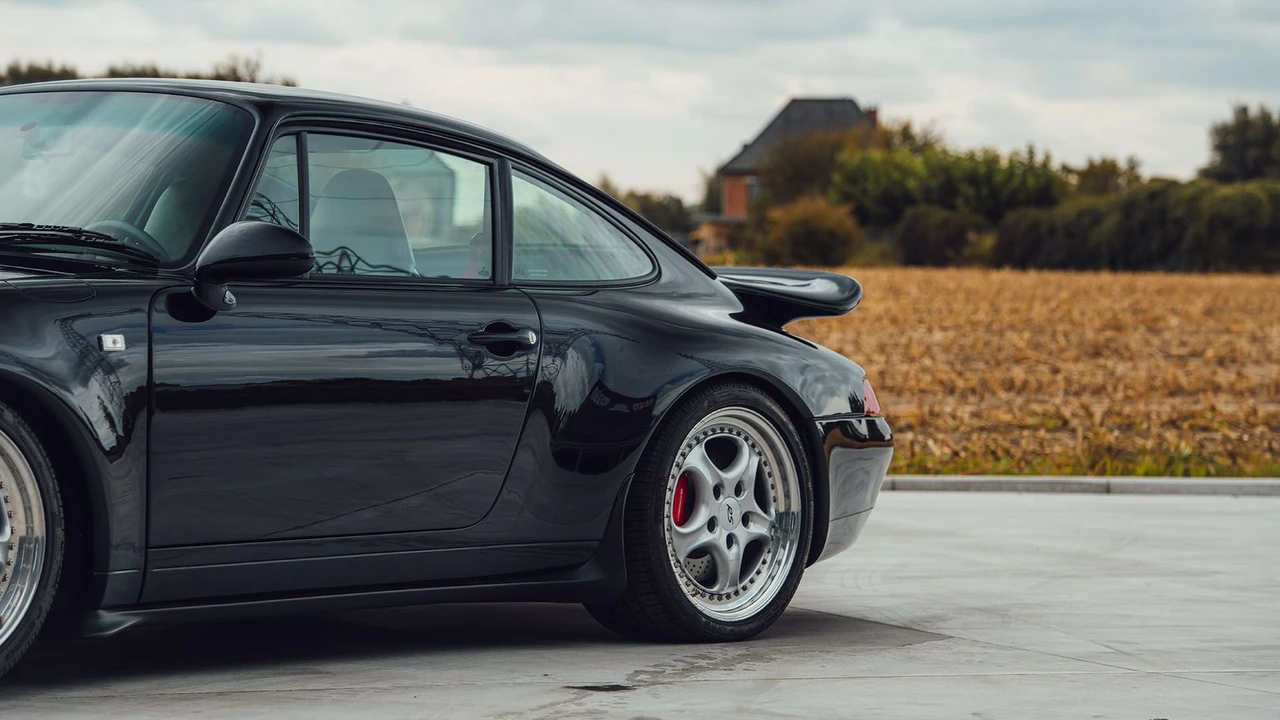 1995 Porsche 993 Carrera - Image 25 of 31