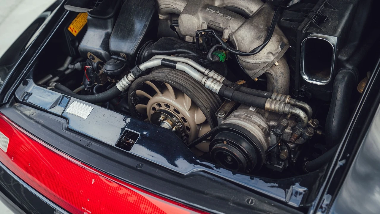 1995 Porsche 993 Carrera - Image 8 of 31