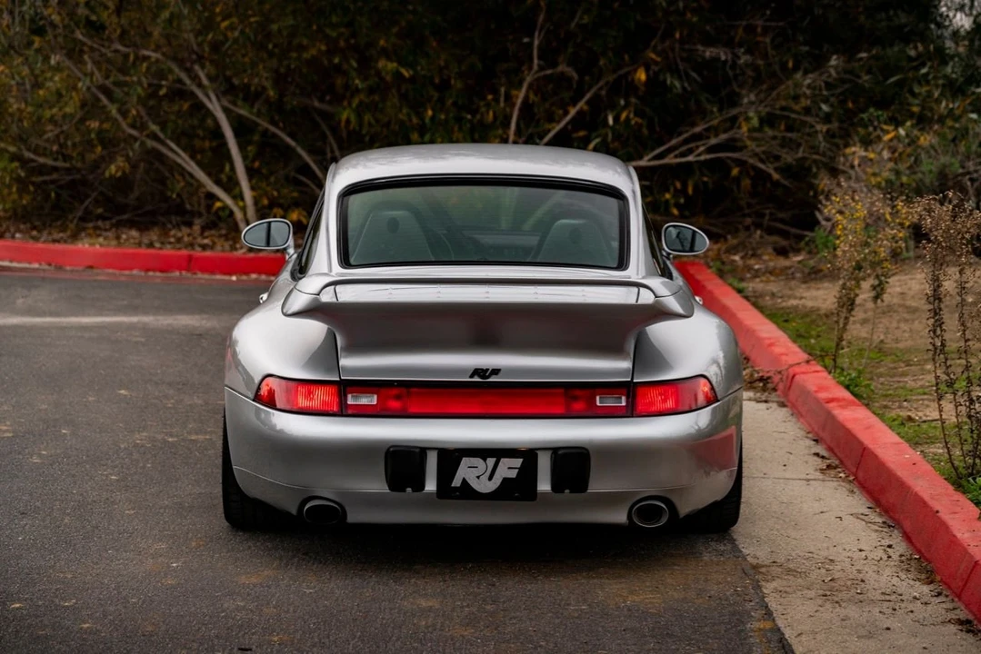 1995 Porsche 993 Carrera - Image 28 of 31