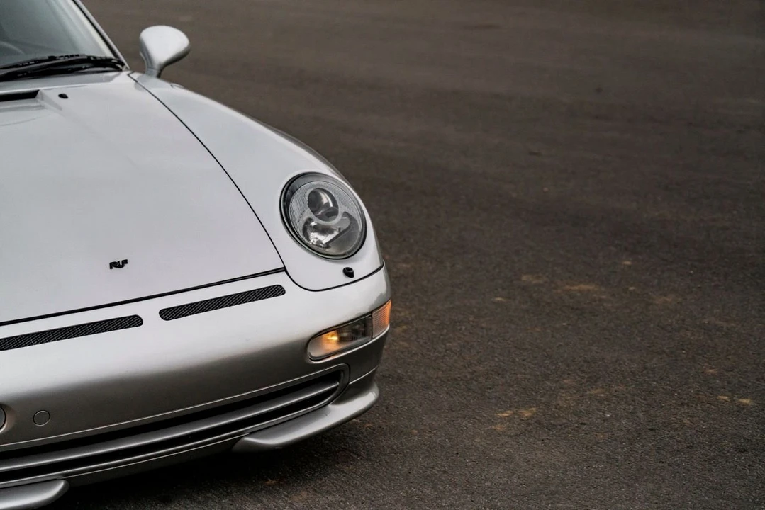 1995 Porsche 993 Carrera - Image 2 of 31