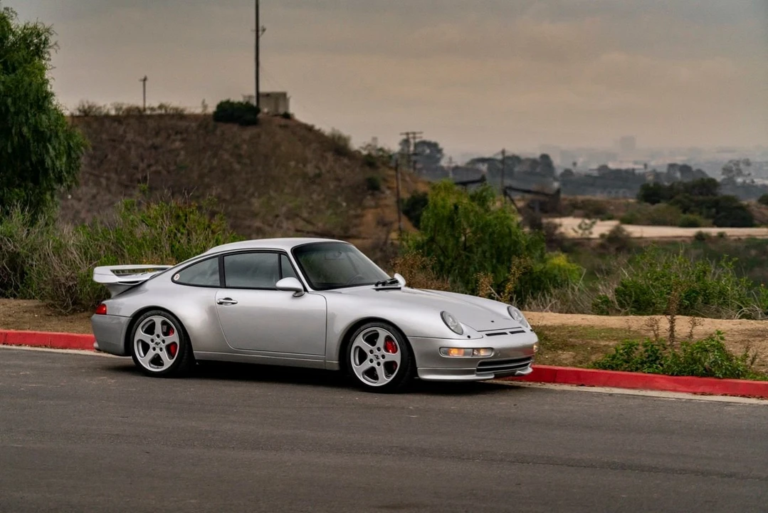 1995 Porsche 993 Carrera - Image 29 of 31