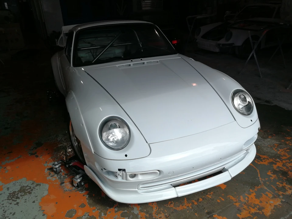 1995 Porsche 993 Carrera - Image 13 of 31
