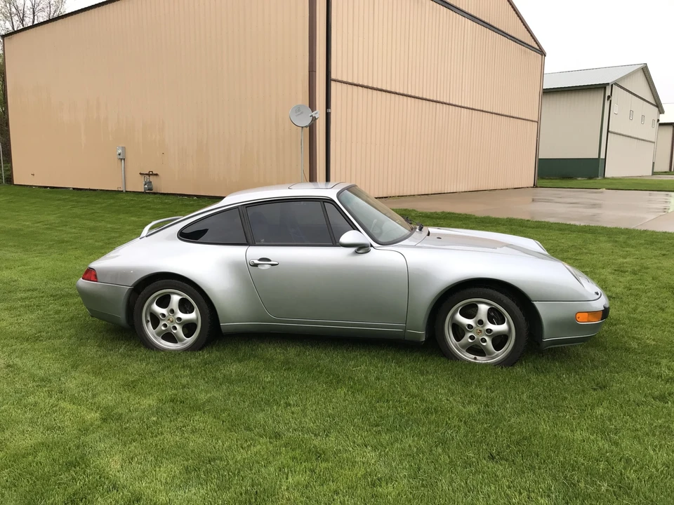 1995 Porsche 993 Carrera - Image 17 of 31