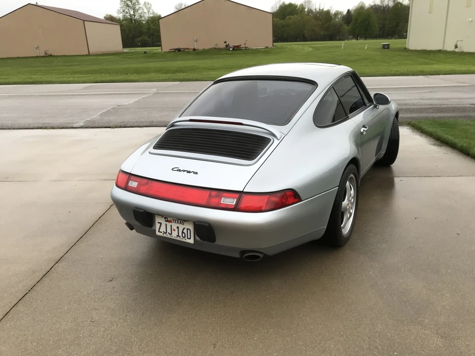 1995 Porsche 993 Carrera - Image 9 of 31