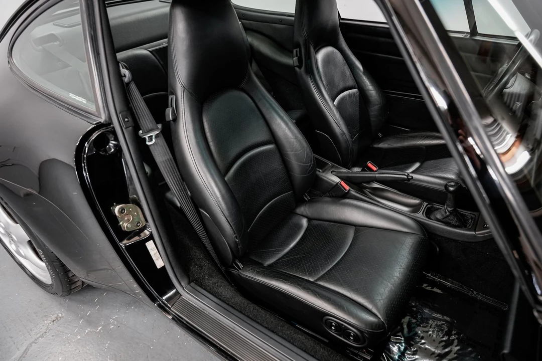 1995 Porsche 993 Carrera - Image 28 of 31