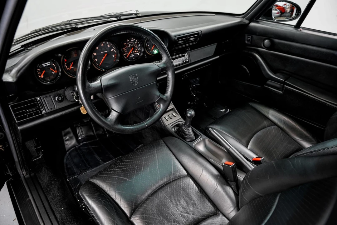 1995 Porsche 993 Carrera - Image 9 of 31