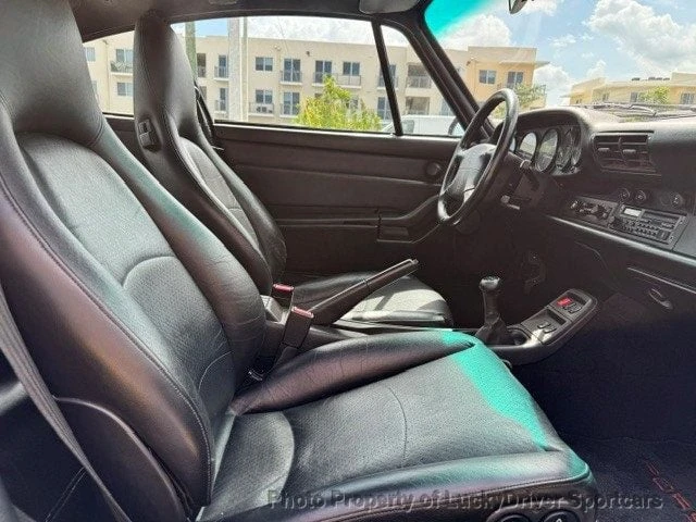 1995 Porsche 993 Carrera - Image 24 of 30
