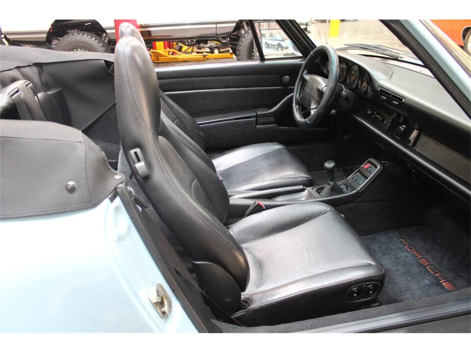 1995 Porsche 993 Carrera - Image 29 of 31