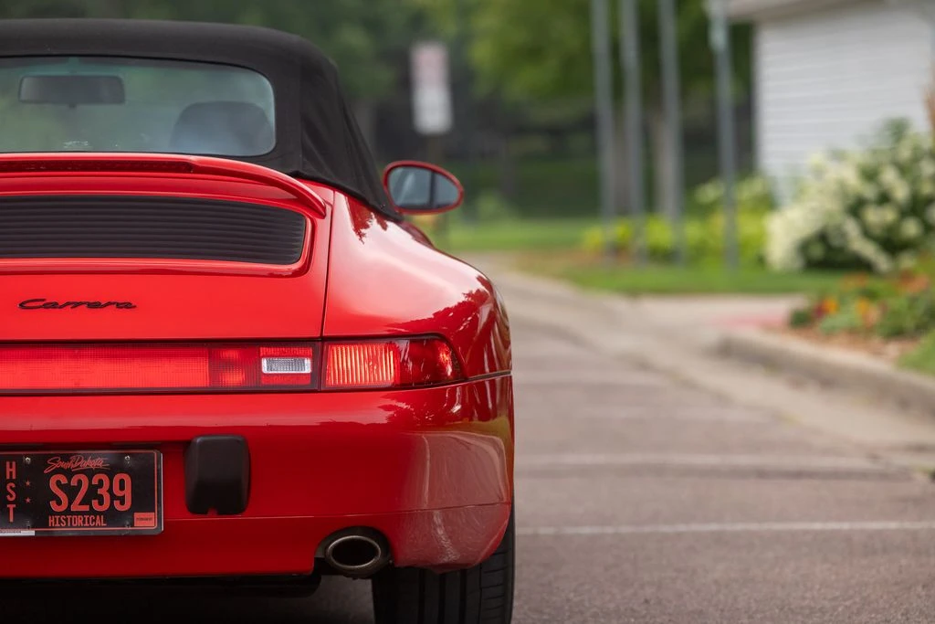 1995 Porsche 993 Carrera - Image 24 of 31