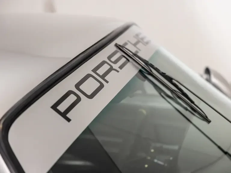 1995 Porsche 993 GT2 - Image 25 of 31