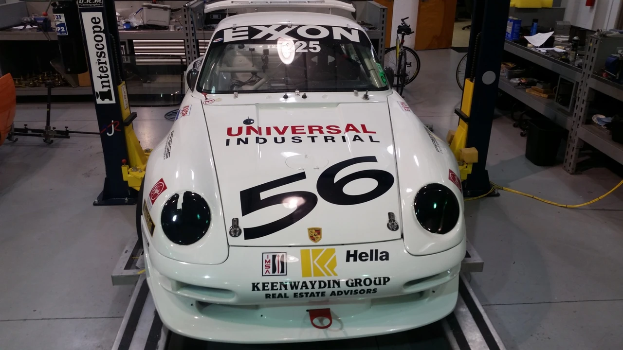 1995 Porsche 993 GT2 - Image 18 of 31