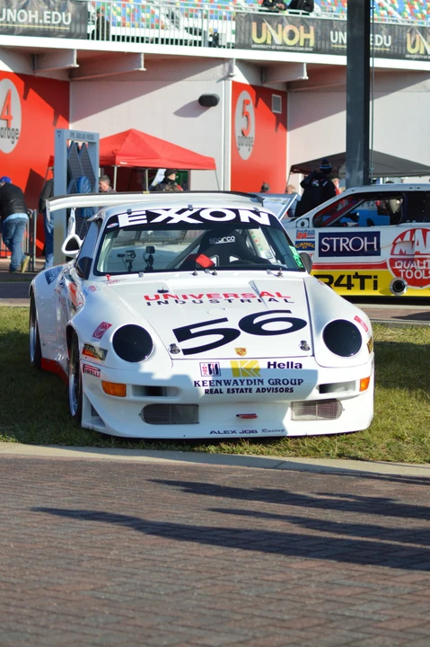1995 Porsche 993 GT2 - Image 17 of 31