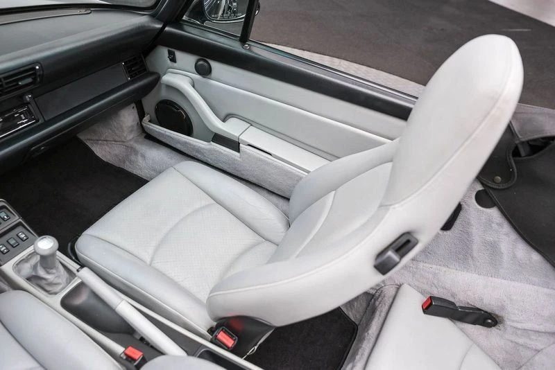 1995 Porsche 993 Carrera - Image 19 of 20