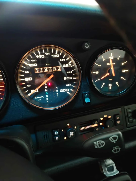 1995 Porsche 993 Carrera - Image 11 of 14
