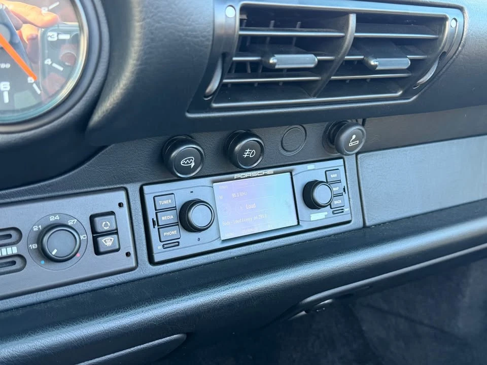 1995 Porsche 993 Carrera - Image 16 of 19
