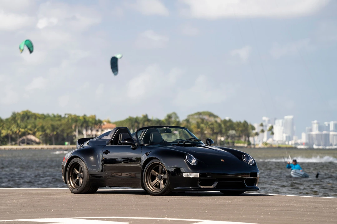 1995 Porsche 993 Carrera - Image 28 of 31