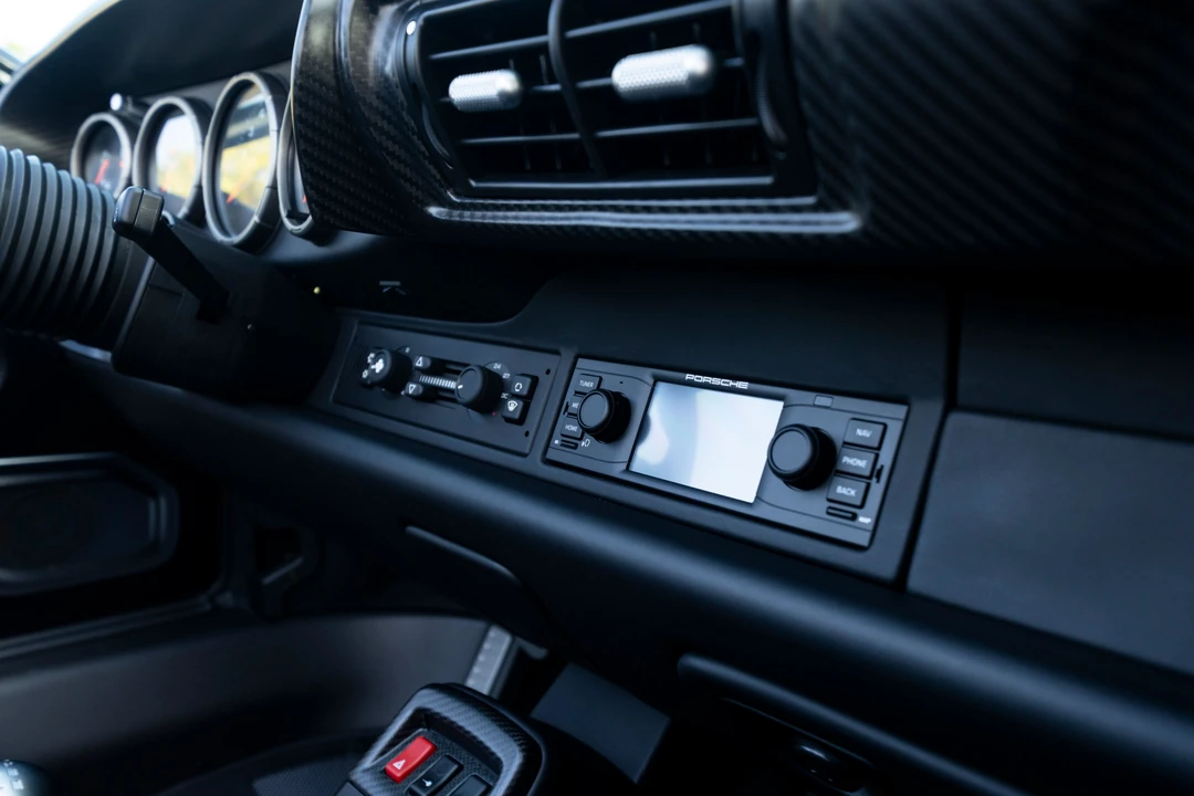 1995 Porsche 993 Carrera - Image 17 of 31