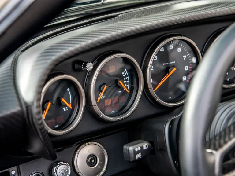 1995 Porsche 911 - Image 24 of 31