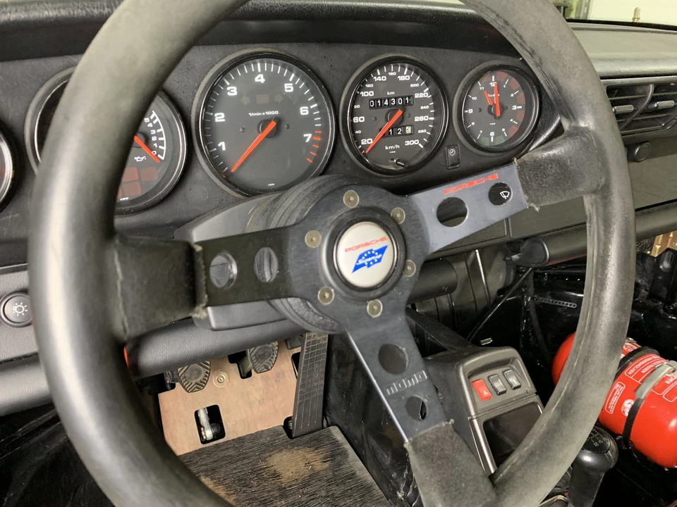 1995 Porsche 993 Carrera - Image 24 of 31