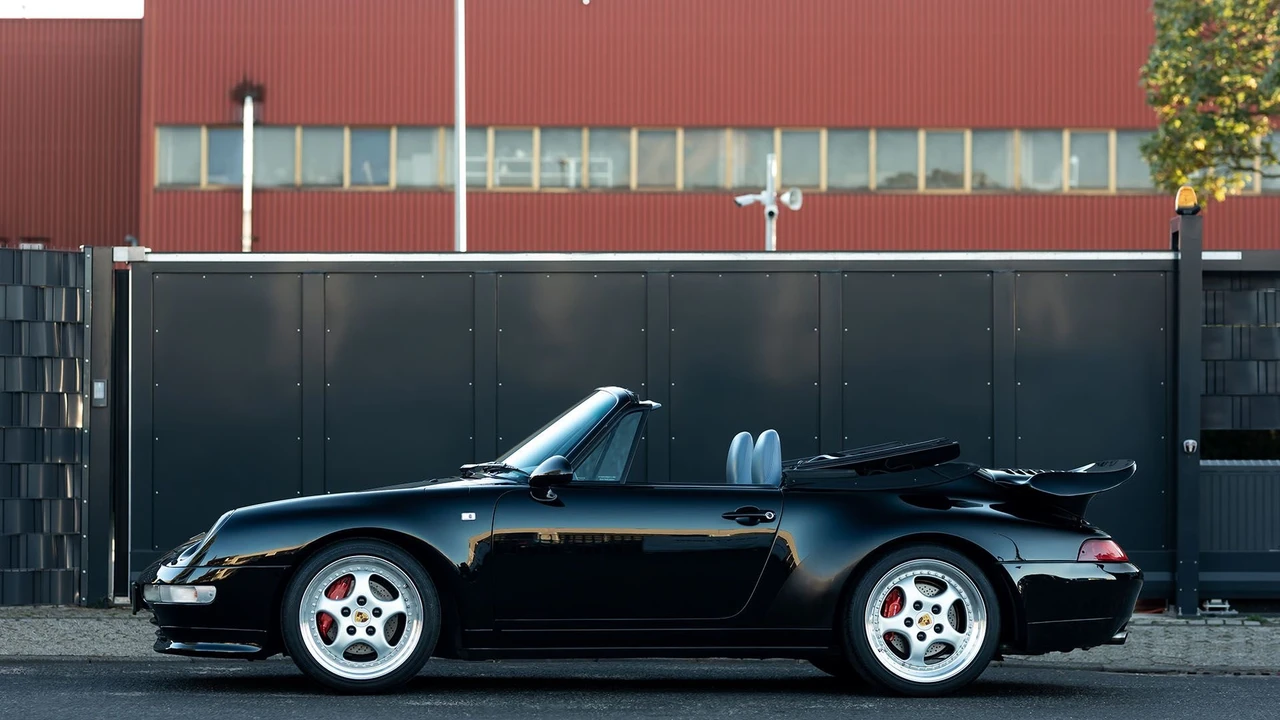 1995 Porsche 993 Turbo - Image 10 of 31