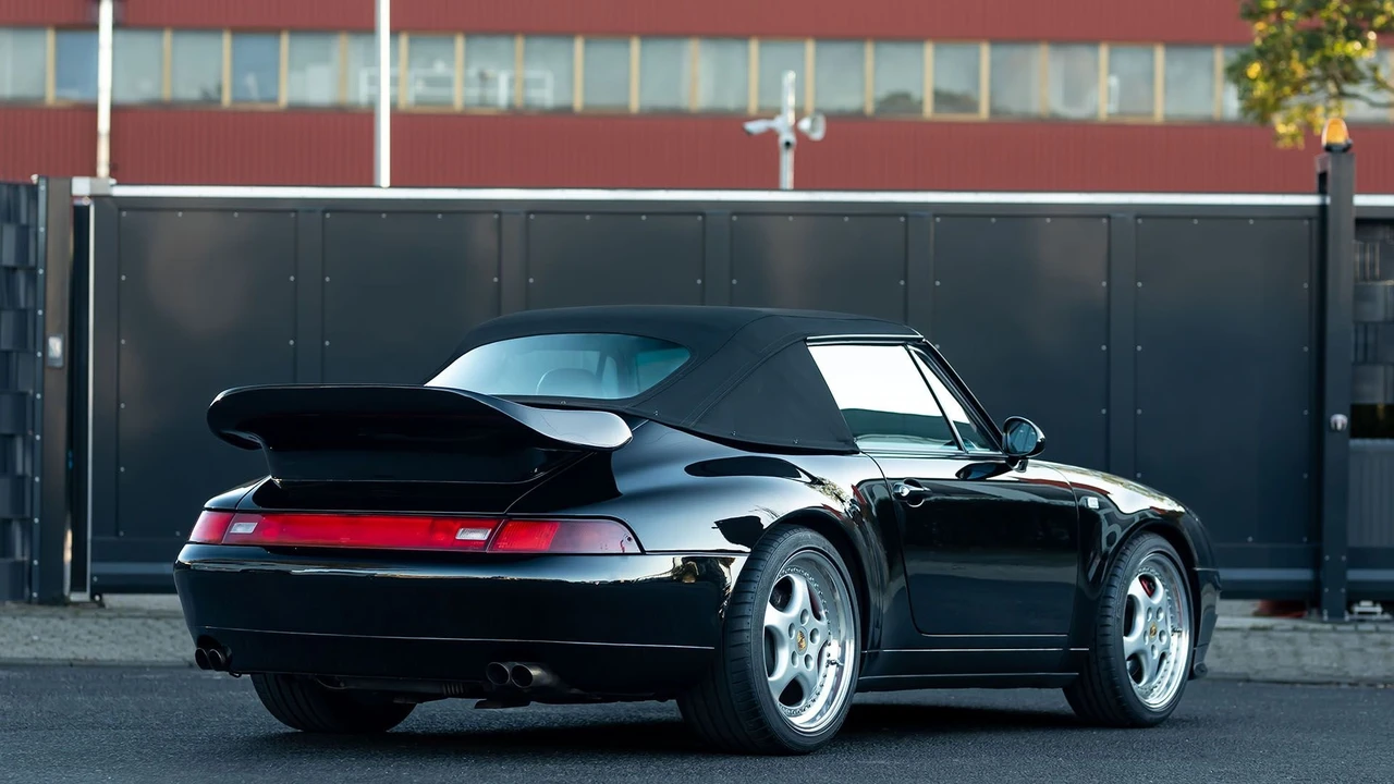 1995 Porsche 993 Turbo - Image 12 of 31