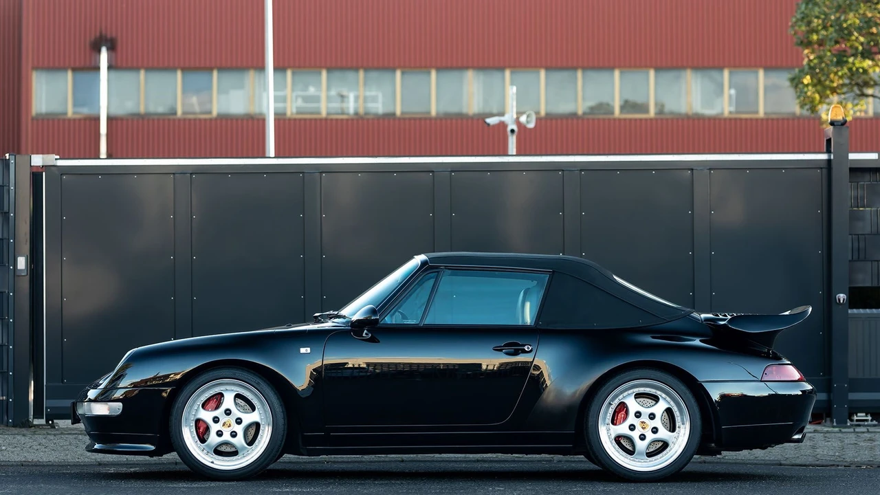 1995 Porsche 993 Turbo - Image 11 of 31