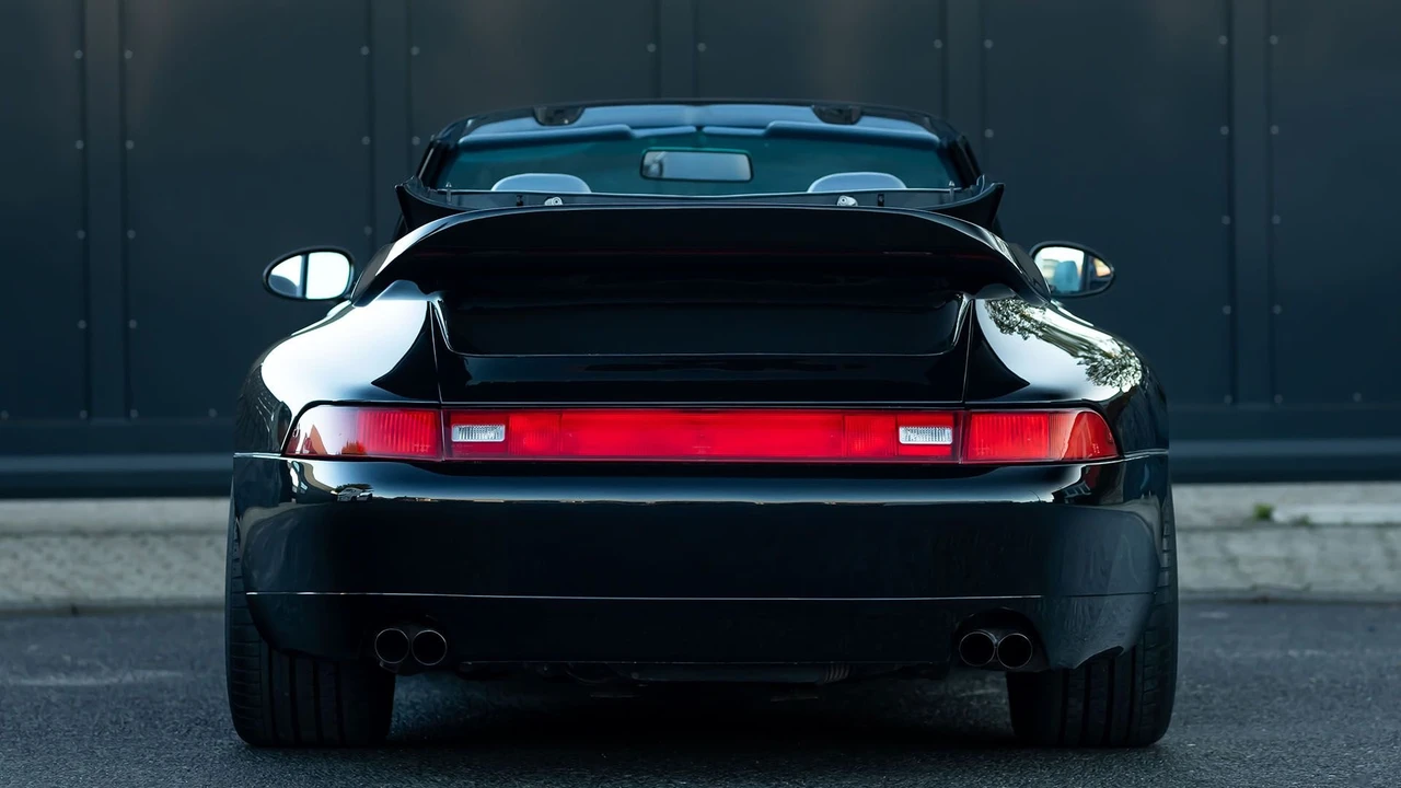 1995 Porsche 993 Turbo - Image 8 of 31