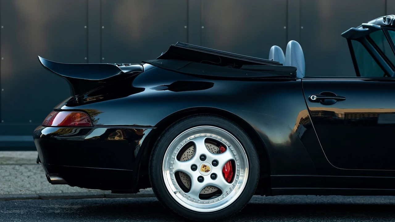 1995 Porsche 993 Turbo - Image 13 of 31