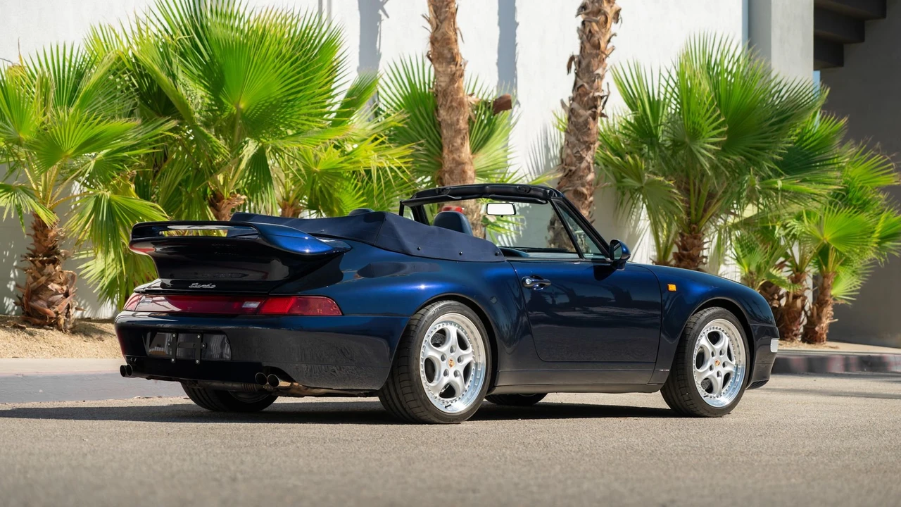 1995 Porsche 993 Turbo - Image 17 of 31