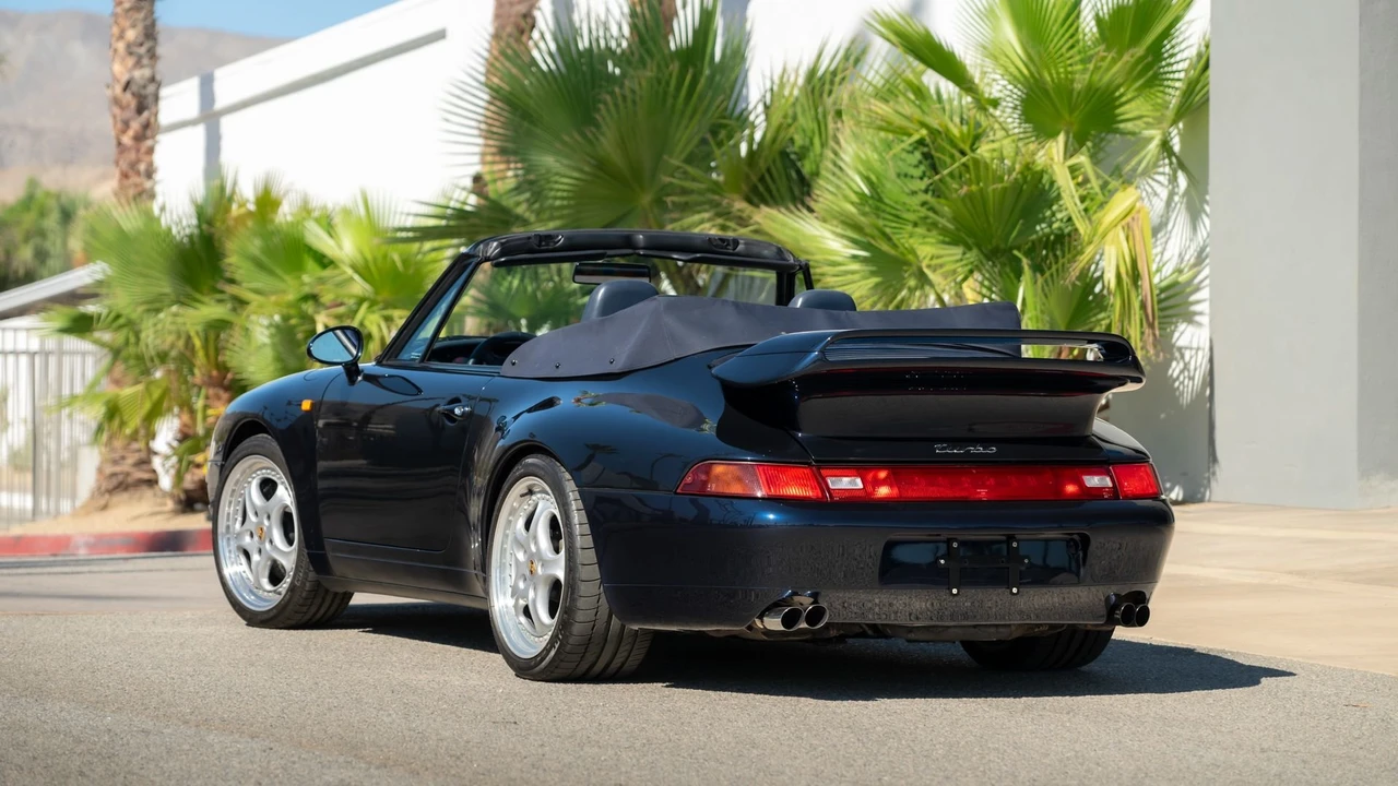 1995 Porsche 993 Turbo - Image 13 of 31