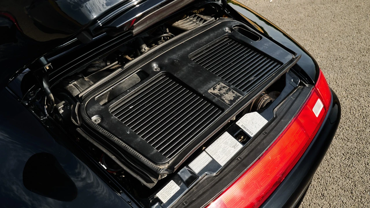 1995 Porsche 993 Turbo - Image 9 of 31