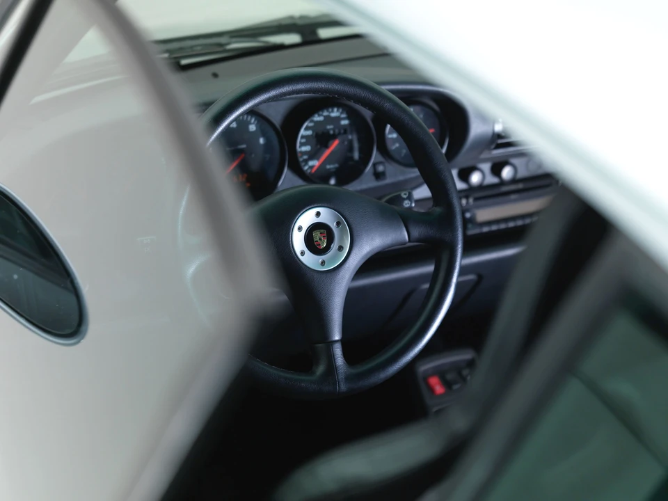 1995 Porsche 993 GT2 - Image 9 of 31