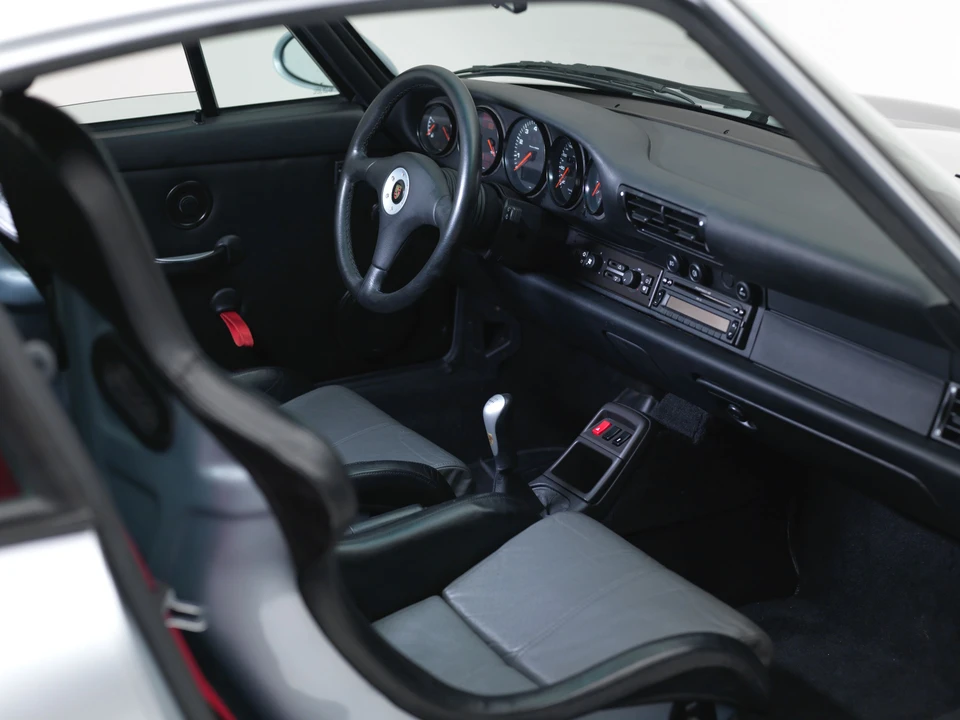 1995 Porsche 993 GT2 - Image 11 of 31