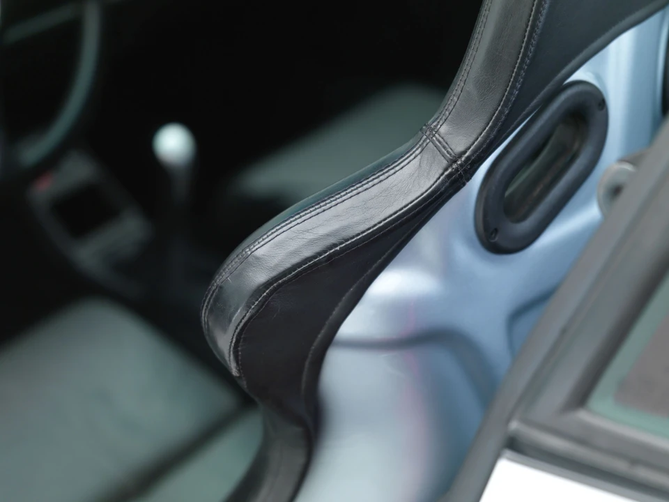 1995 Porsche 993 GT2 - Image 15 of 31