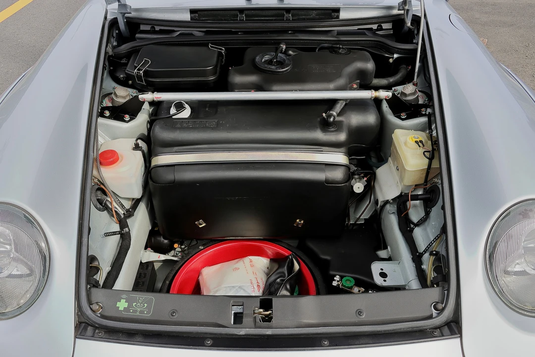 1995 Porsche 993 GT2 - Image 12 of 25