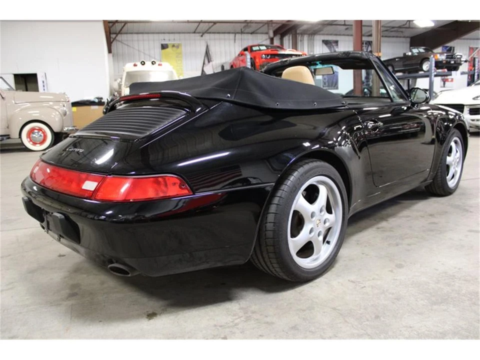 1995 Porsche 993 Carrera - Image 27 of 31
