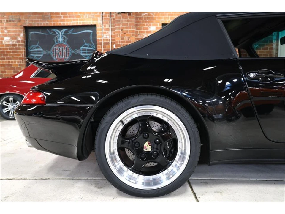 1995 Porsche 993 Carrera - Image 16 of 31
