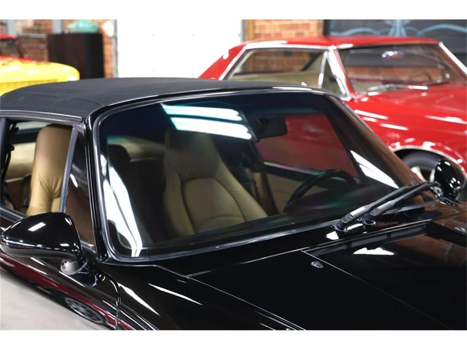 1995 Porsche 993 Carrera - Image 11 of 31