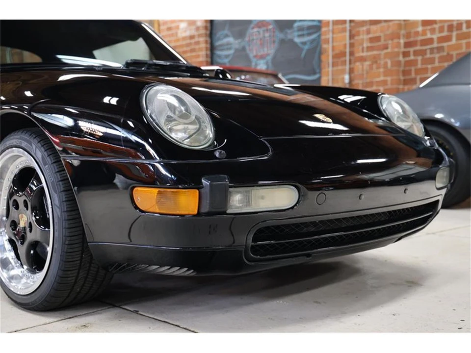 1995 Porsche 993 Carrera - Image 9 of 31
