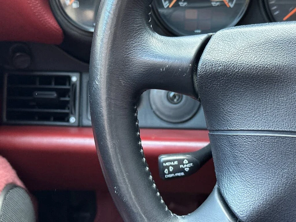 1995 Porsche 993 Carrera - Image 28 of 31