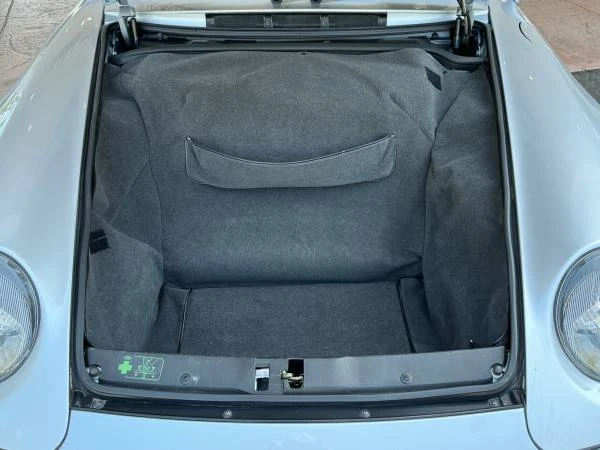 1995 Porsche 993 Carrera 4 - Image 14 of 19