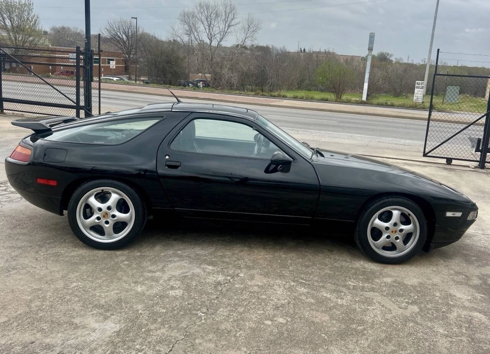 1995 Porsche 928 GTS - Image 5 of 12