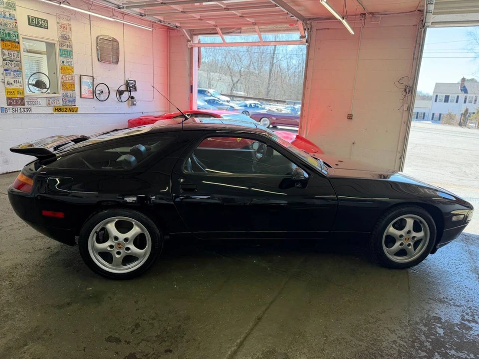 1995 Porsche 928 GTS - Image 13 of 21