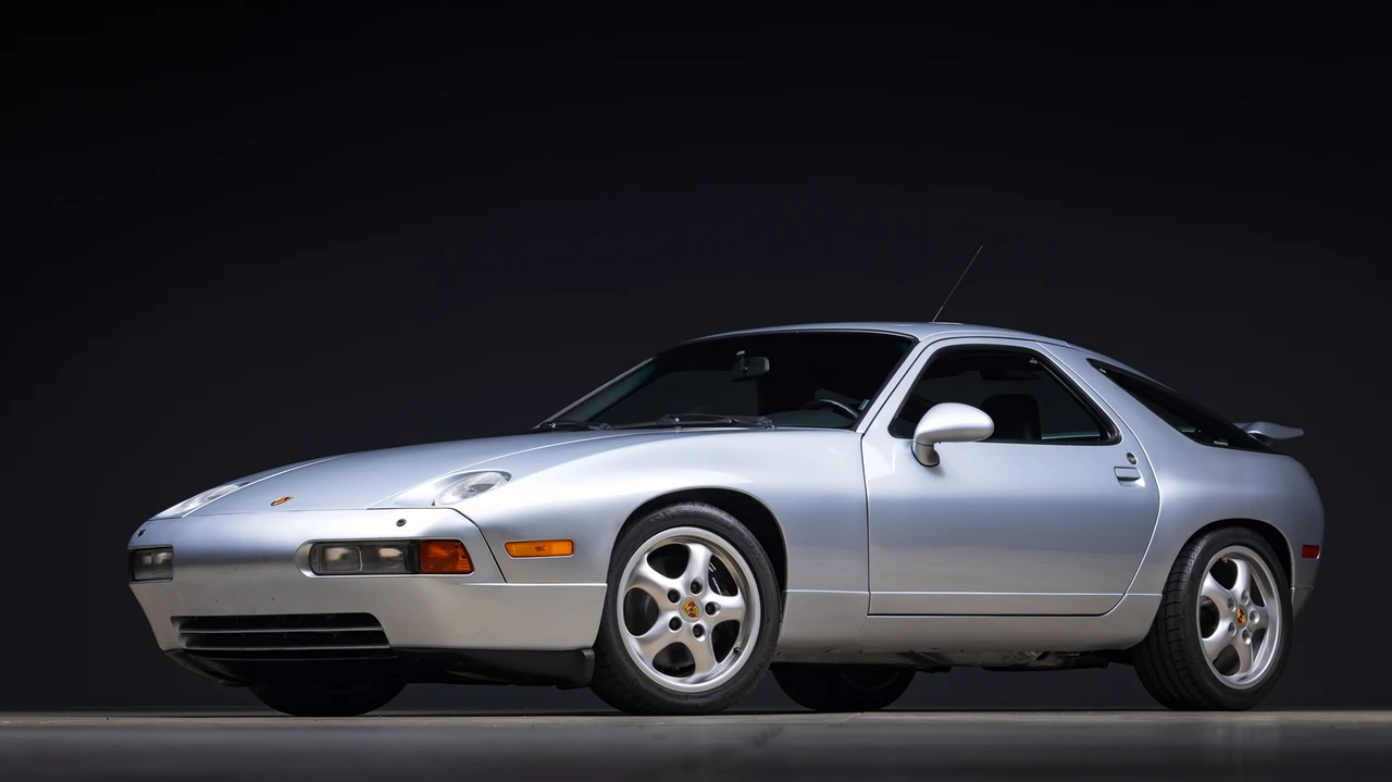 1995 Porsche 928 GTS - Image 2 of 31