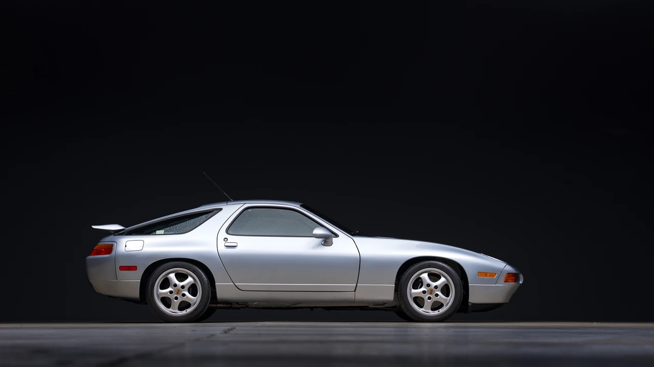1995 Porsche 928 GTS - Image 13 of 31