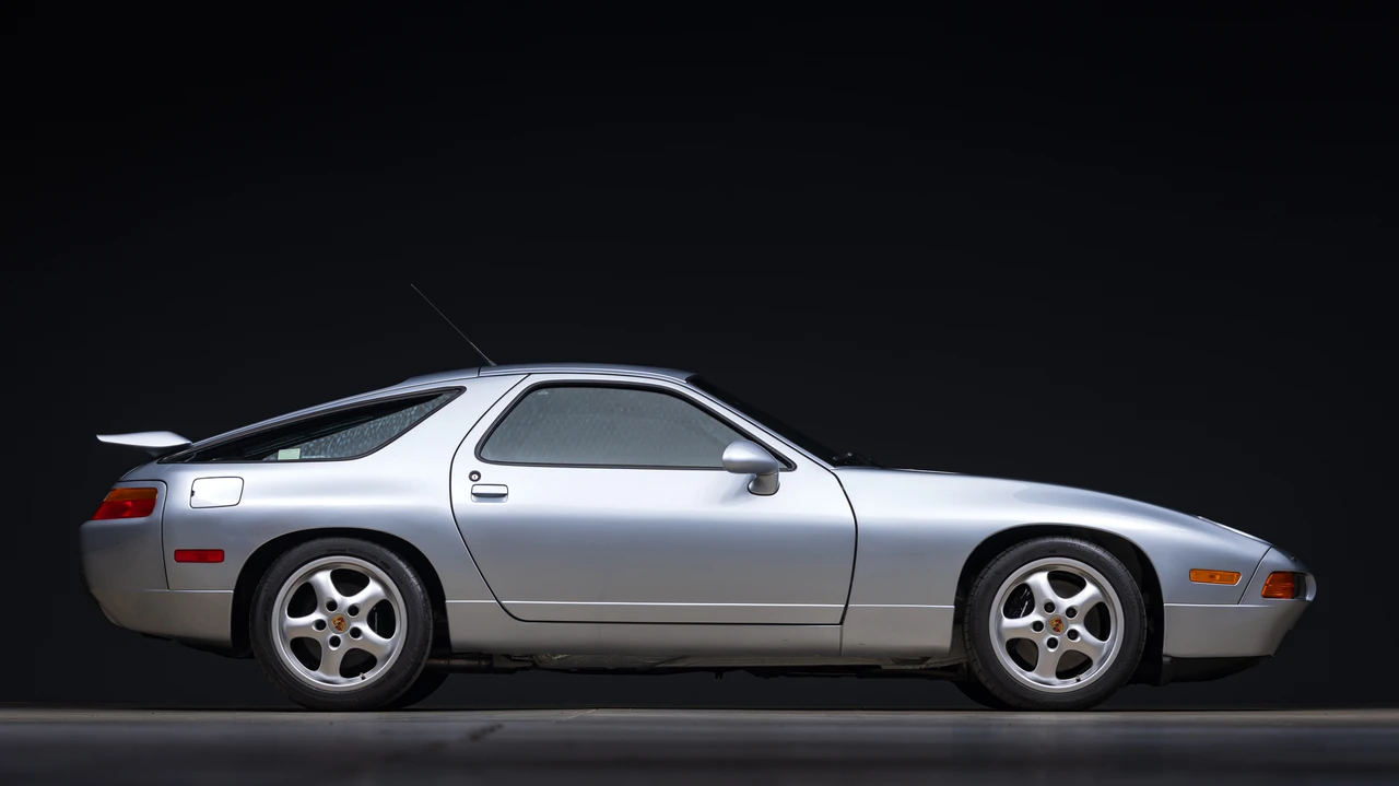 1995 Porsche 928 GTS - Image 14 of 31