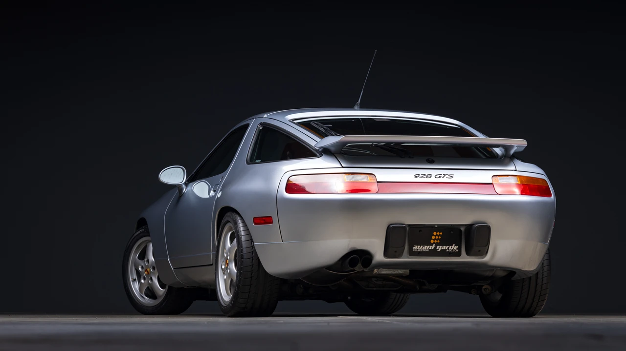1995 Porsche 928 GTS - Image 24 of 31
