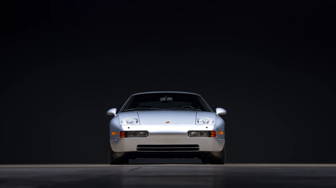 1995 Porsche 928 GTS - Image 8 of 31